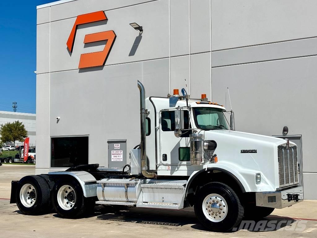 Kenworth T 800 Naudoti vilkikai