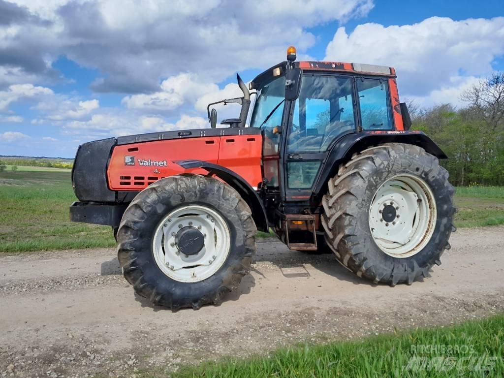 Valmet 8450 Traktoriai
