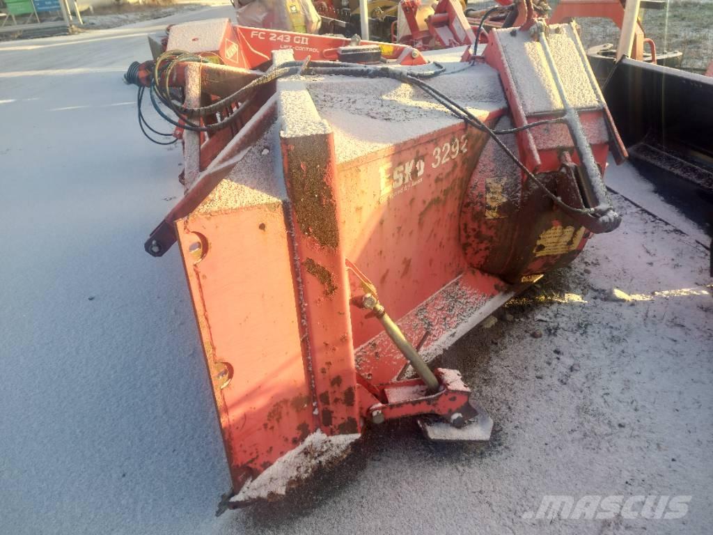 Esko 3292 Sniego pūstuvai