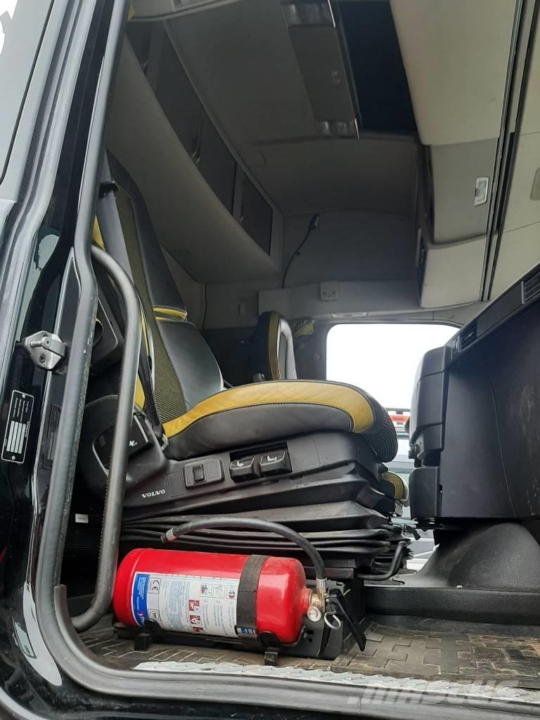 Volvo FH 16 Miškovežių vilkikai