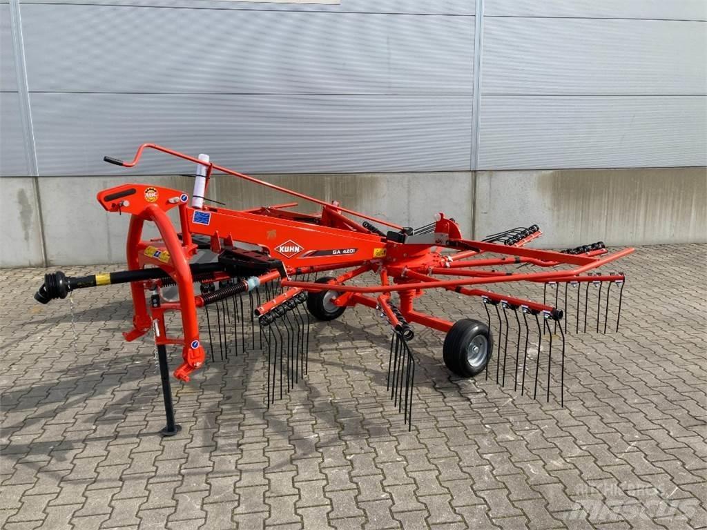 Kuhn GA 4201 Grunto gramdymo technika
