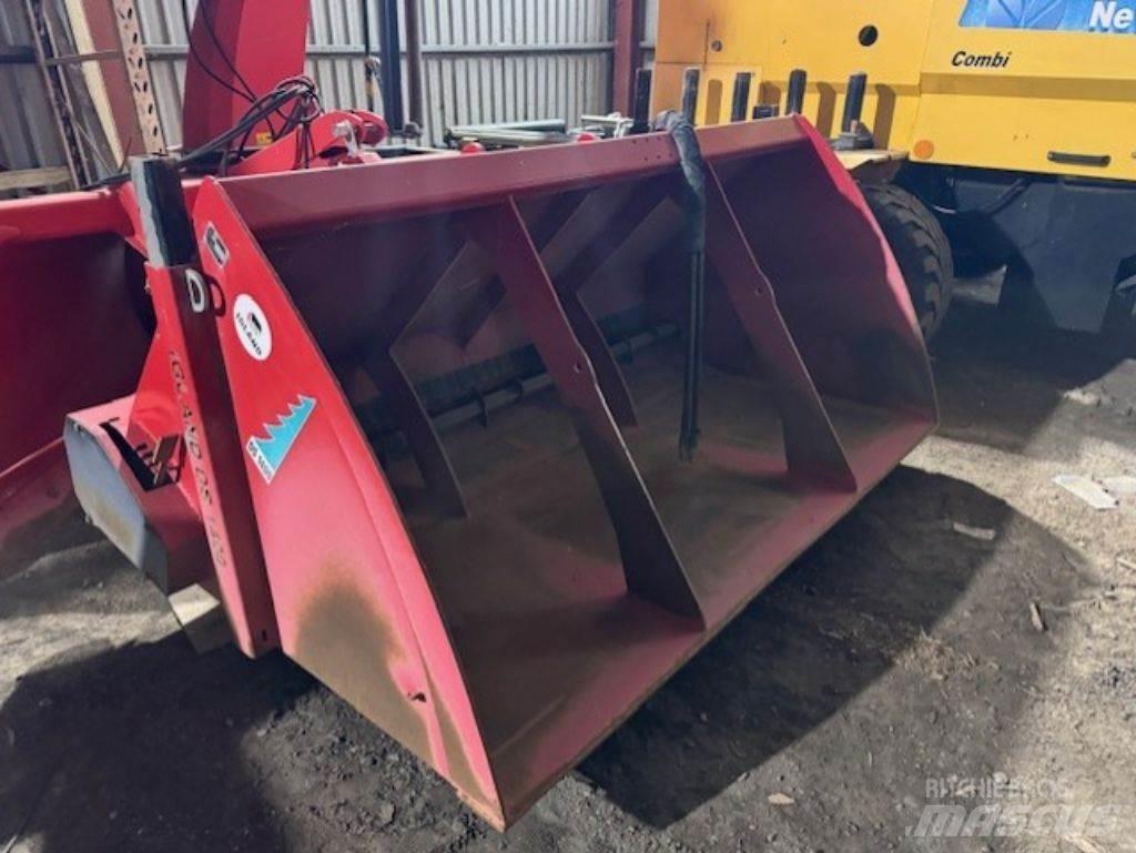Igland DS 1400 Smėlio ir druskos barstytuvai