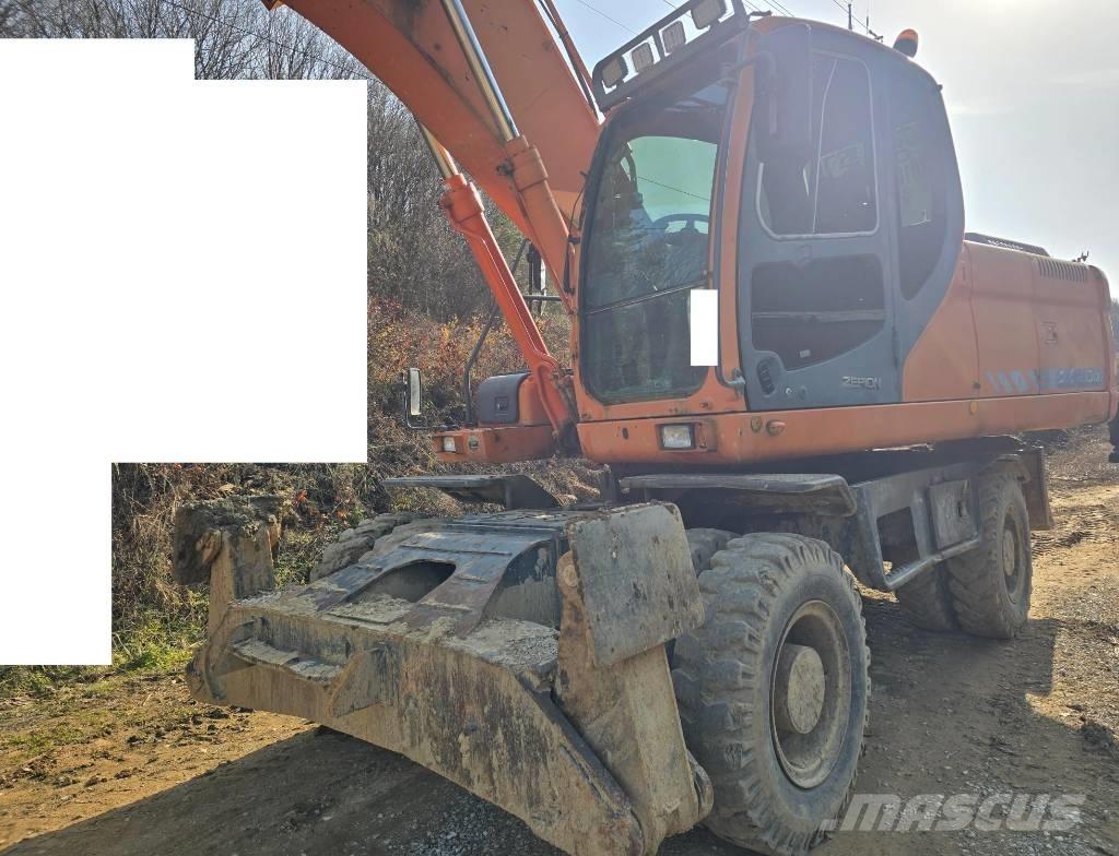 Doosan DX 210 W Ratiniai ekskavatoriai