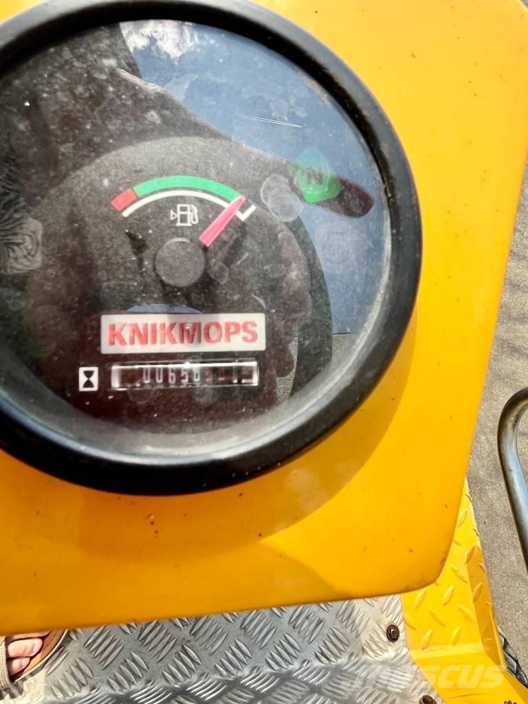Knikmops KM 100 Naudoti ratiniai krautuvai