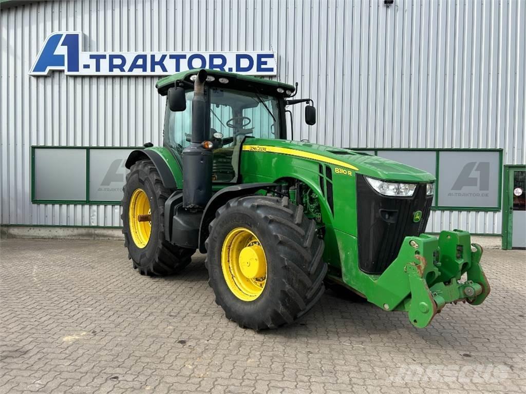 John Deere 8310R Traktoriai