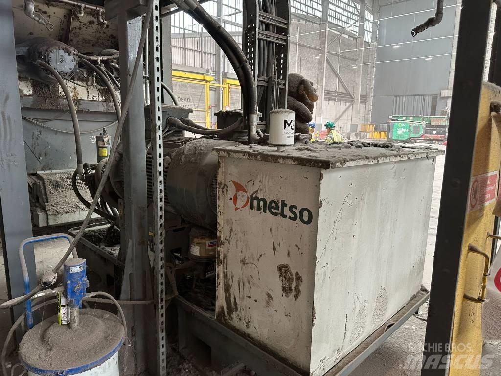 Metso 4000 S Atliekų smulkintuvai