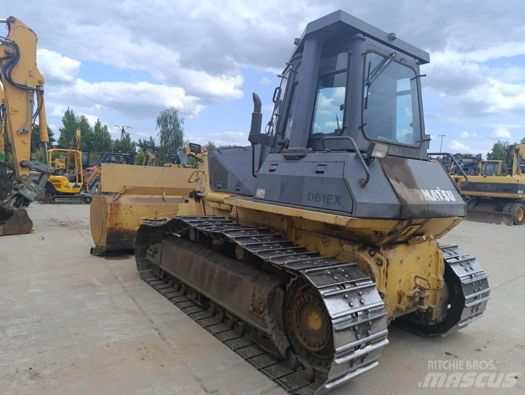 Komatsu D61EXL-12 Vikšriniai buldozeriai