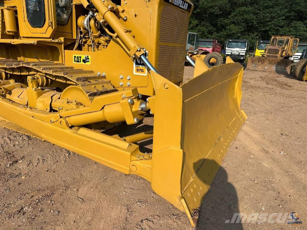 CAT D7G Vikšriniai buldozeriai