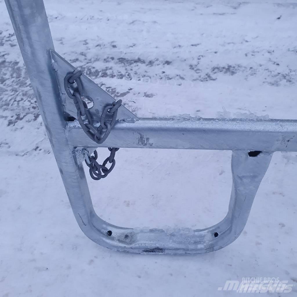 Trejon P200 Kiti galvijų priežiūros įrengimai