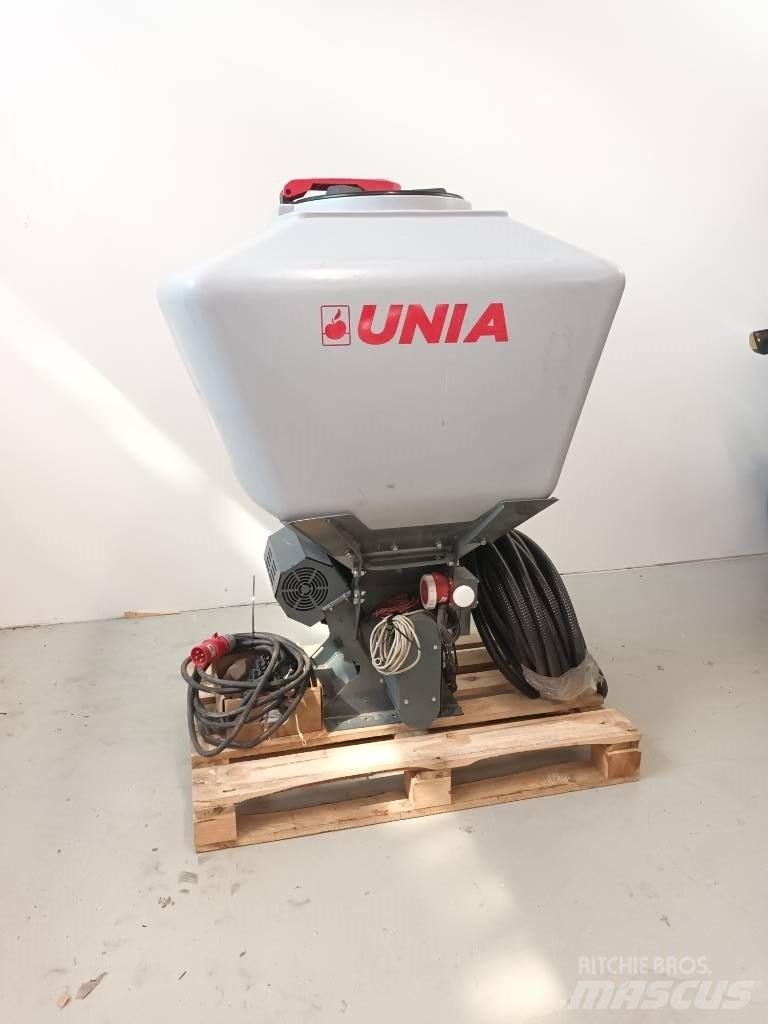 Unia FP 550 Sėjimo technika