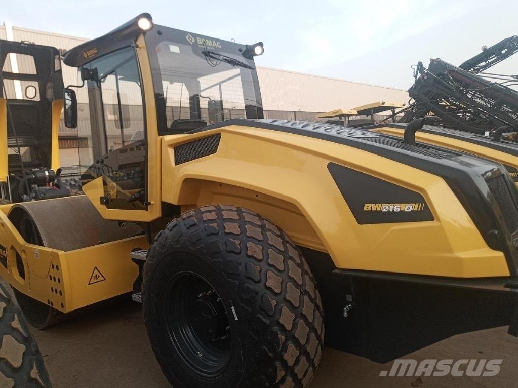 Bomag BW 216 D-5 SL Vieno būgno volai