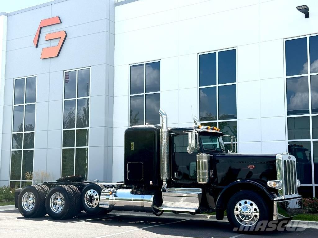 Peterbilt 389 Naudoti vilkikai