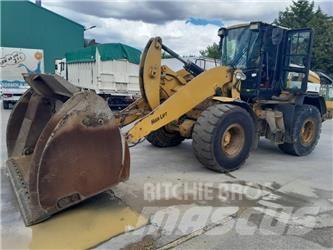 CAT 938 M Naudoti ratiniai krautuvai