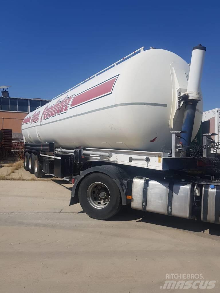 Fruehauf BENALU TC34 Cisternos puspriekabės