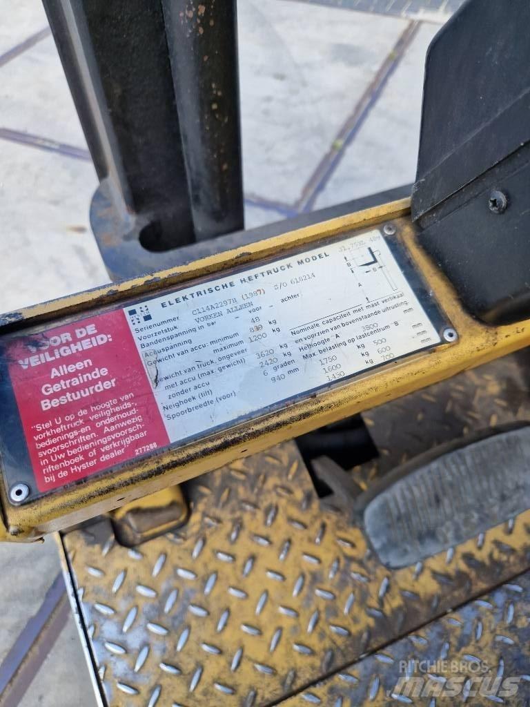 Hyster J 1.75xl Elektriniai šakiniai krautuvai