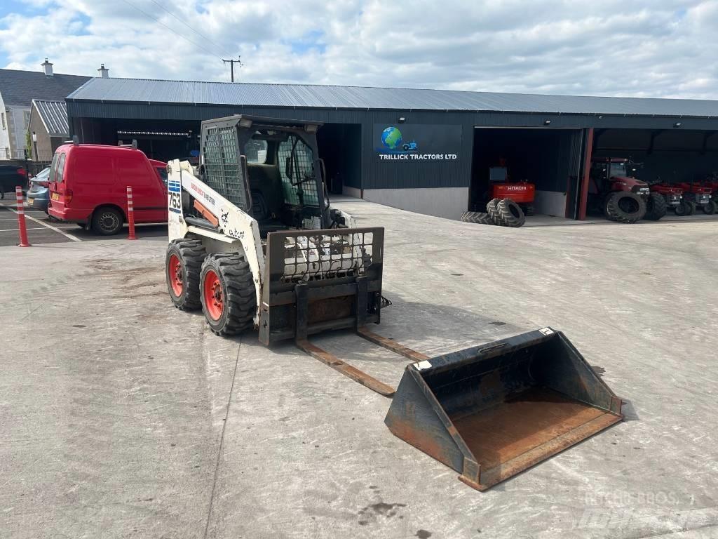 Bobcat 763 Krautuvai su šoniniu pasukimu