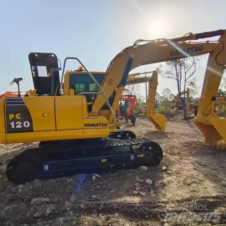Komatsu PC120 Vikšriniai ekskavatoriai