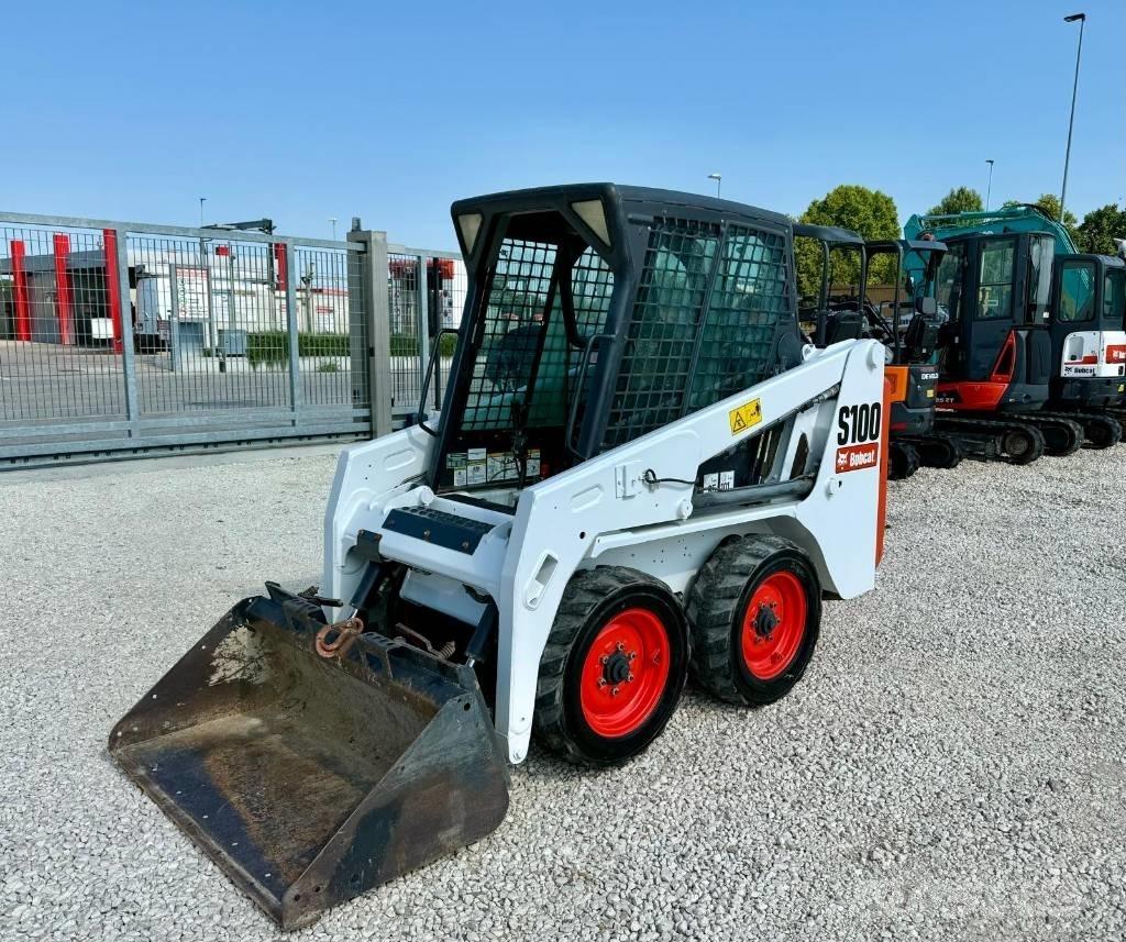 Bobcat S 100 Krautuvai su šoniniu pasukimu