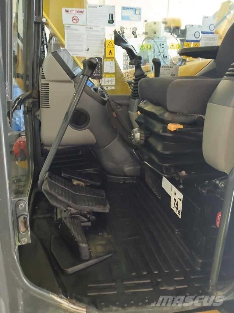 Komatsu PC78US-10 Vidutinės galios ekskavatoriai 7-12 t