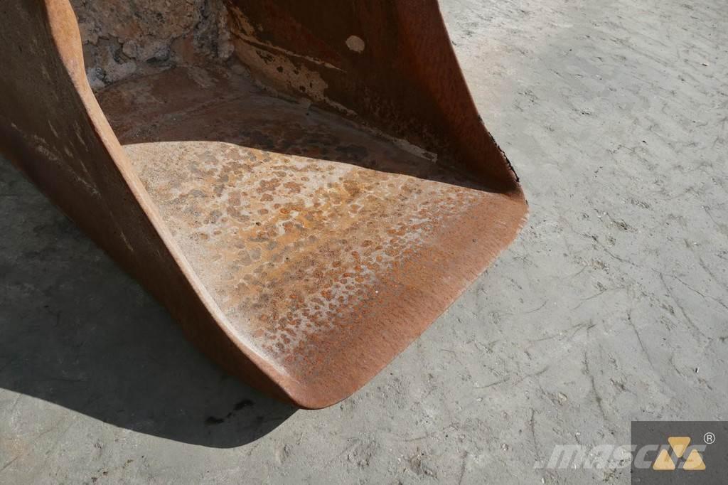 CAT 320 Bucket Kaušai