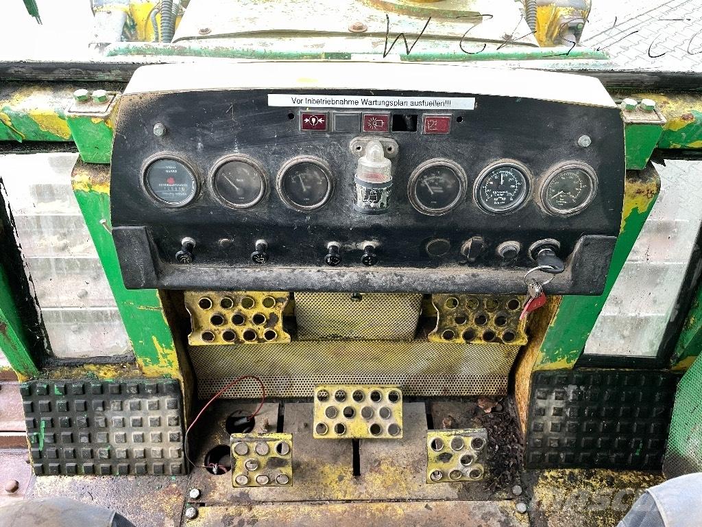 Hanomag D 600 D Vikšriniai buldozeriai