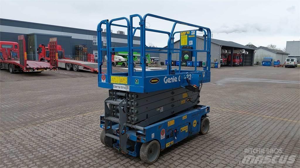 Genie GS3246 Žirkliniai keltuvai
