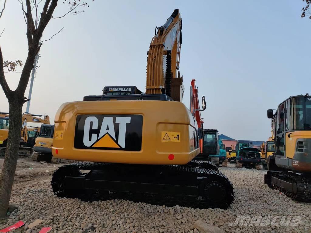 CAT 320 D Vikšriniai ekskavatoriai