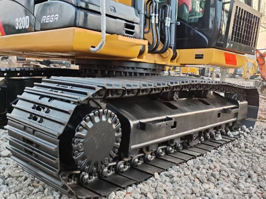 CAT 320 D Vikšriniai ekskavatoriai
