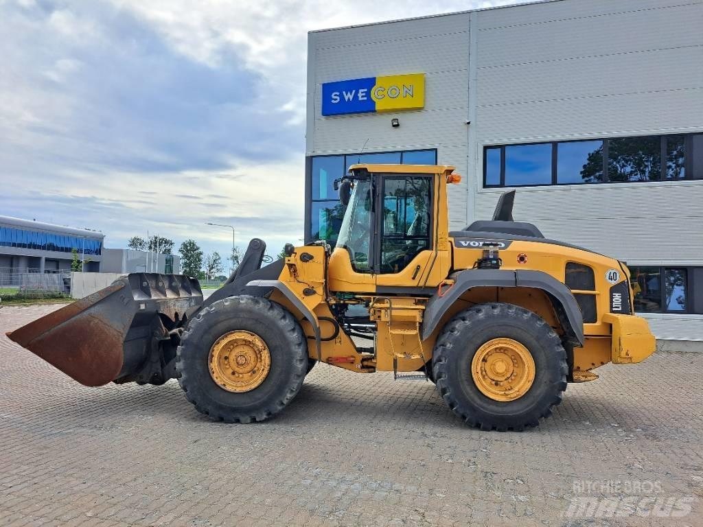 Volvo L110H Naudoti ratiniai krautuvai