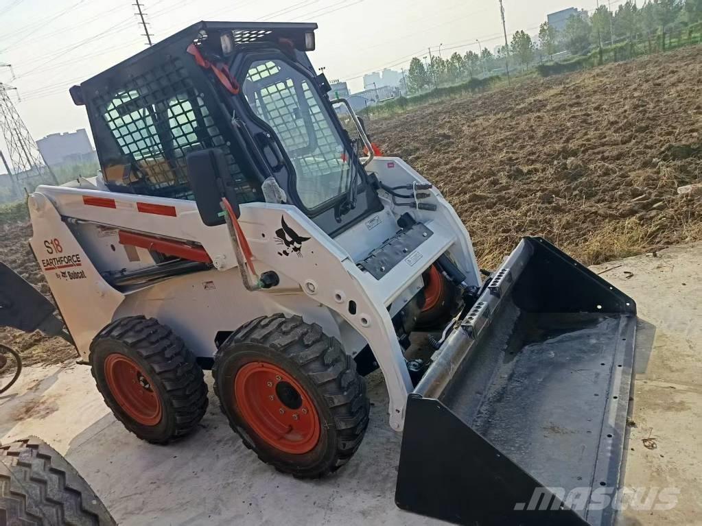 Bobcat S18 Krautuvai su šoniniu pasukimu