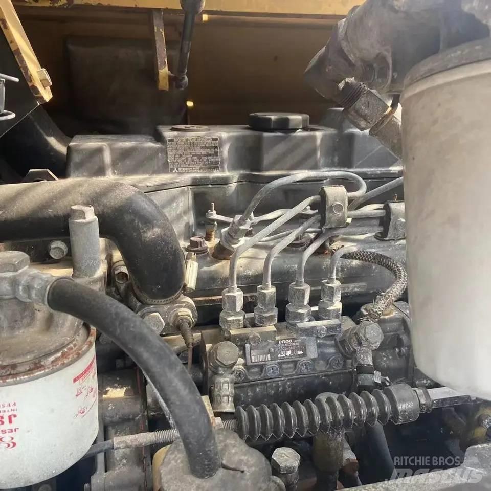 CAT 308C Vikšriniai ekskavatoriai