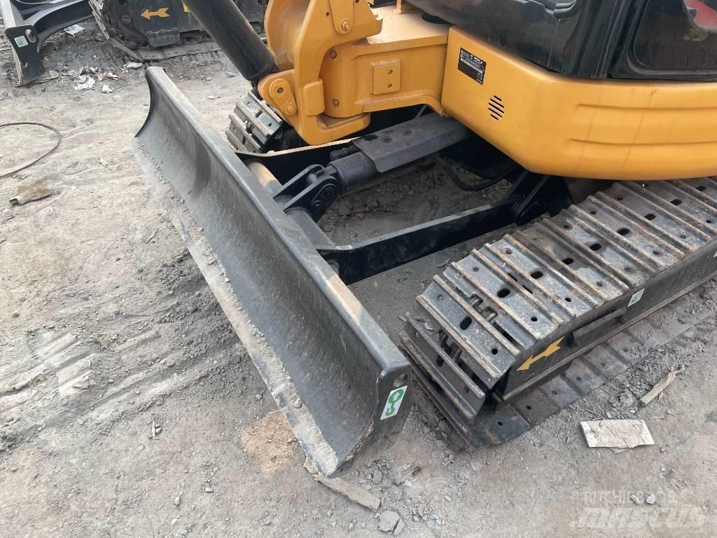 CAT 303.5ECR Mini ekskavatoriai < 7 t