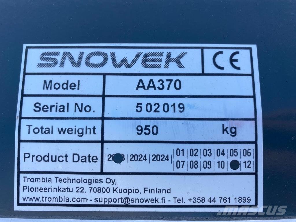 Snowek AA 370 Sniego peiliai ir valytuvai