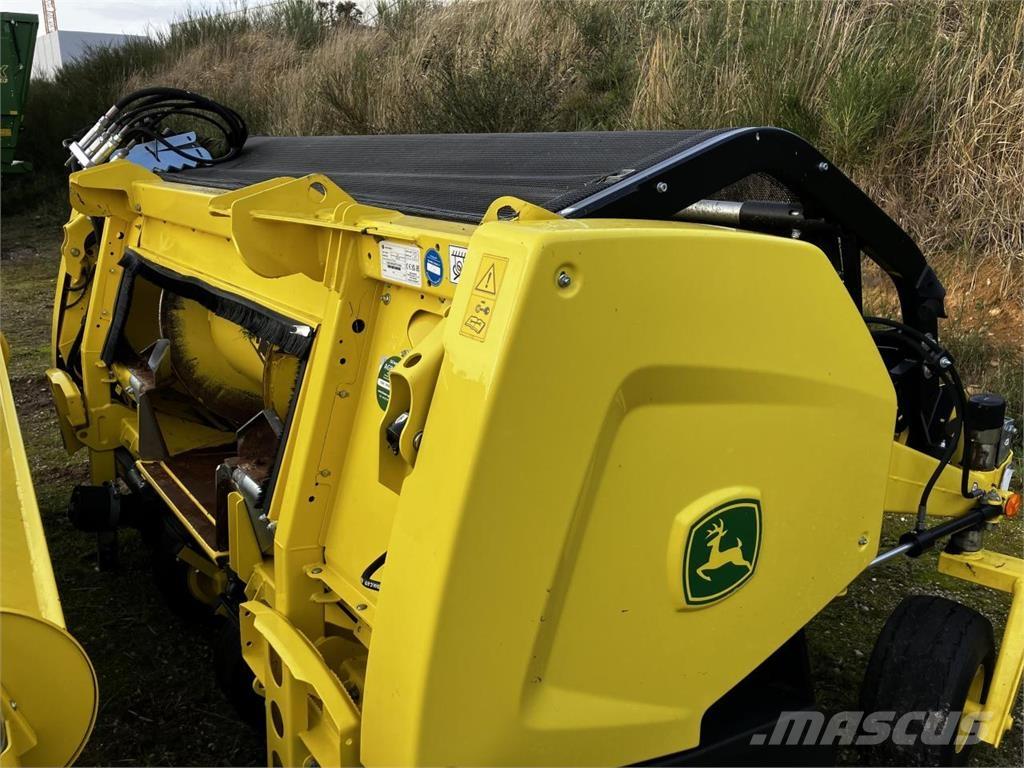 John Deere 30R Derliaus nuėmimo kombainų priedai