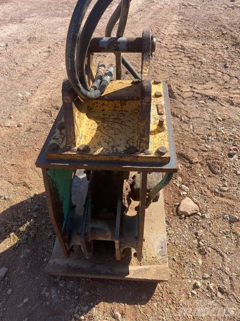 Tramac TR9 Vibratoriai