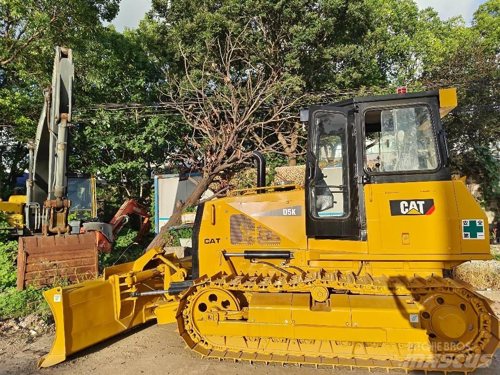 CAT D 5 K Vikšriniai buldozeriai