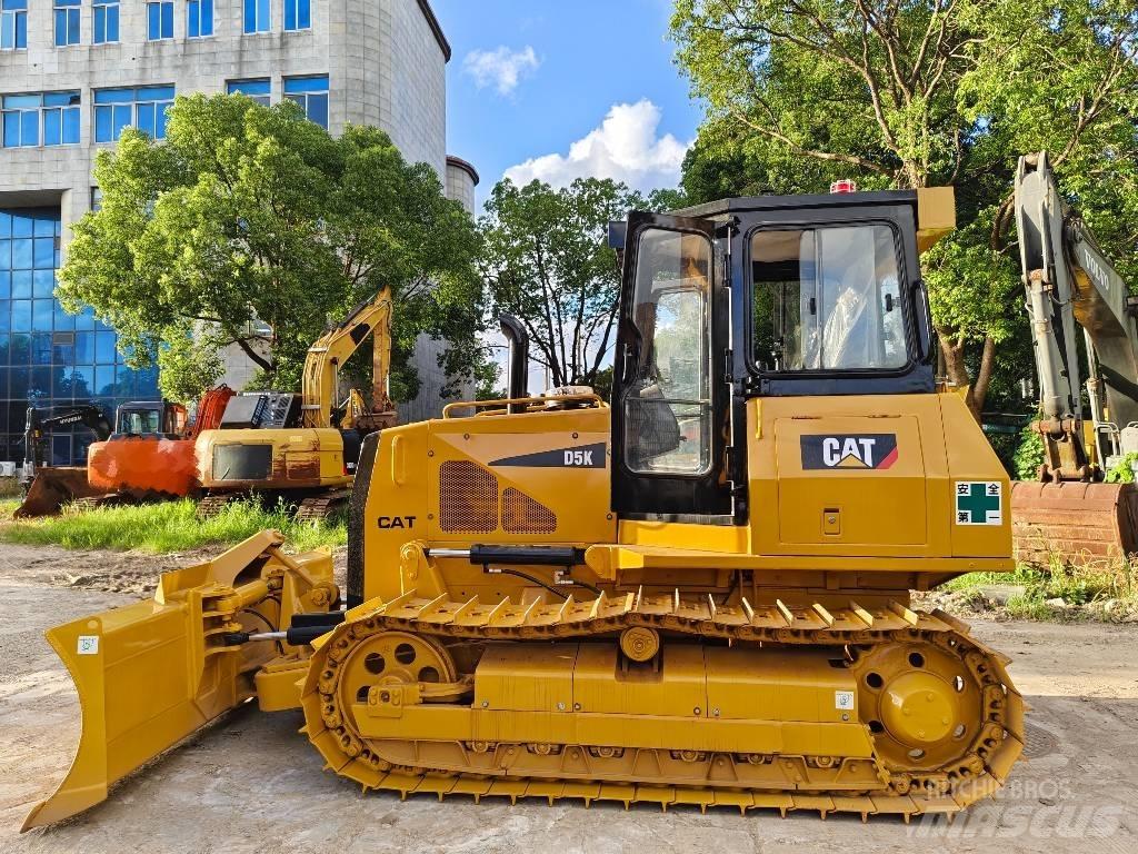 CAT D 5 K Vikšriniai buldozeriai