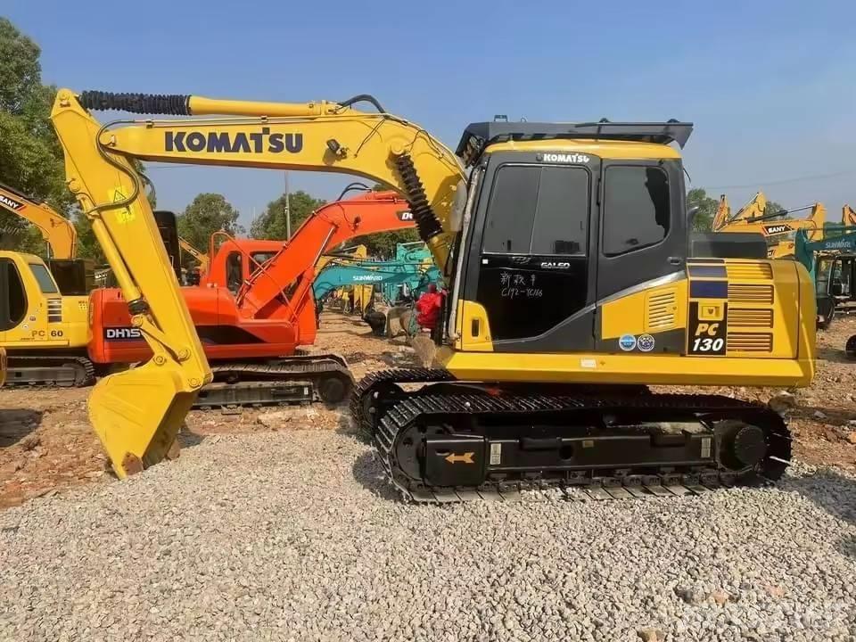Komatsu PC 130 Vikšriniai ekskavatoriai