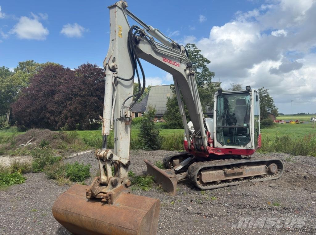 Takeuchi TB 285 Vidutinės galios ekskavatoriai 7-12 t
