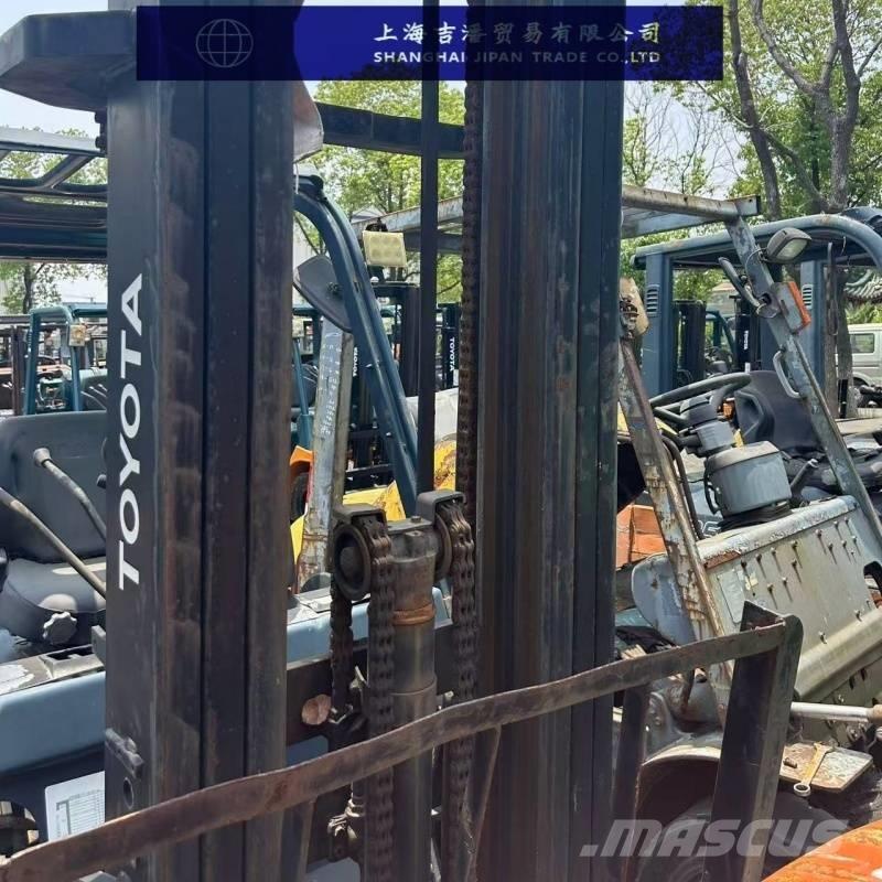 Toyota FGZN20 Dyzeliniai krautuvai