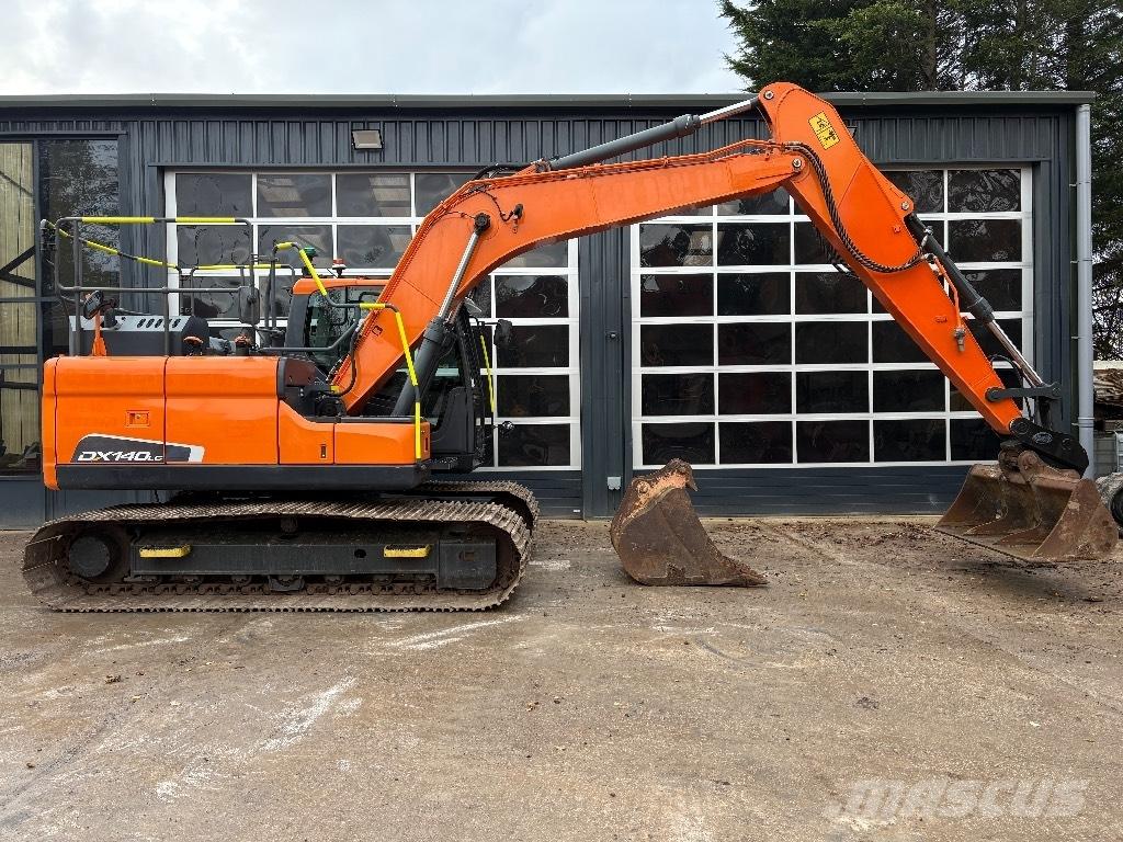Doosan DX 140 LC Vikšriniai ekskavatoriai