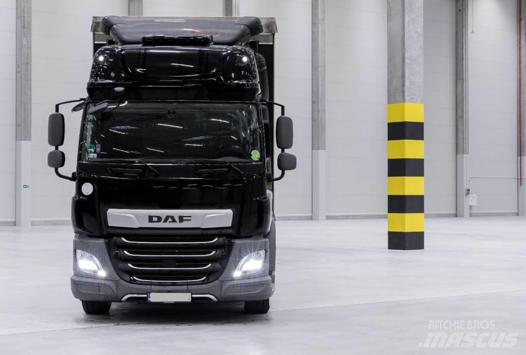 DAF CF FA370 Priekabos su tentu