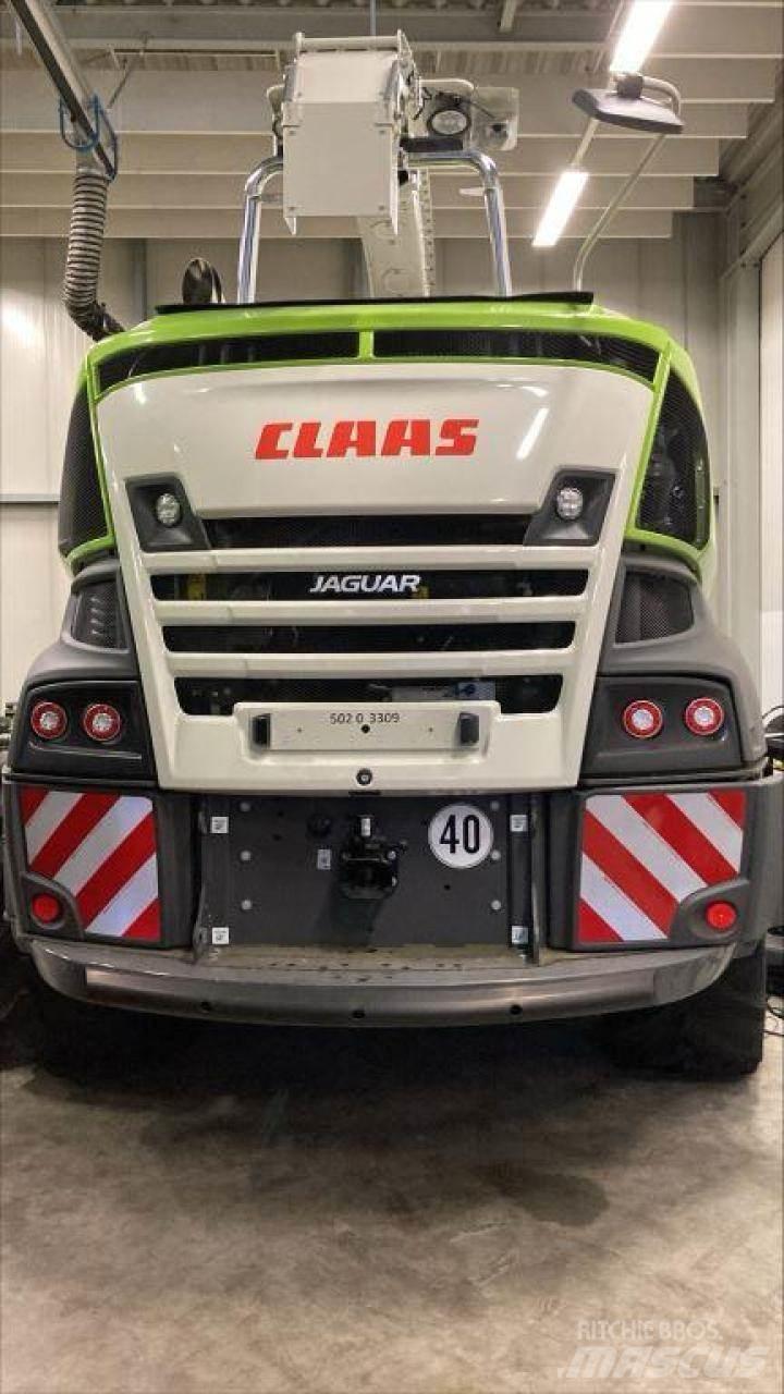 CLAAS Jaguar 990 Pašarų ruošimo technika