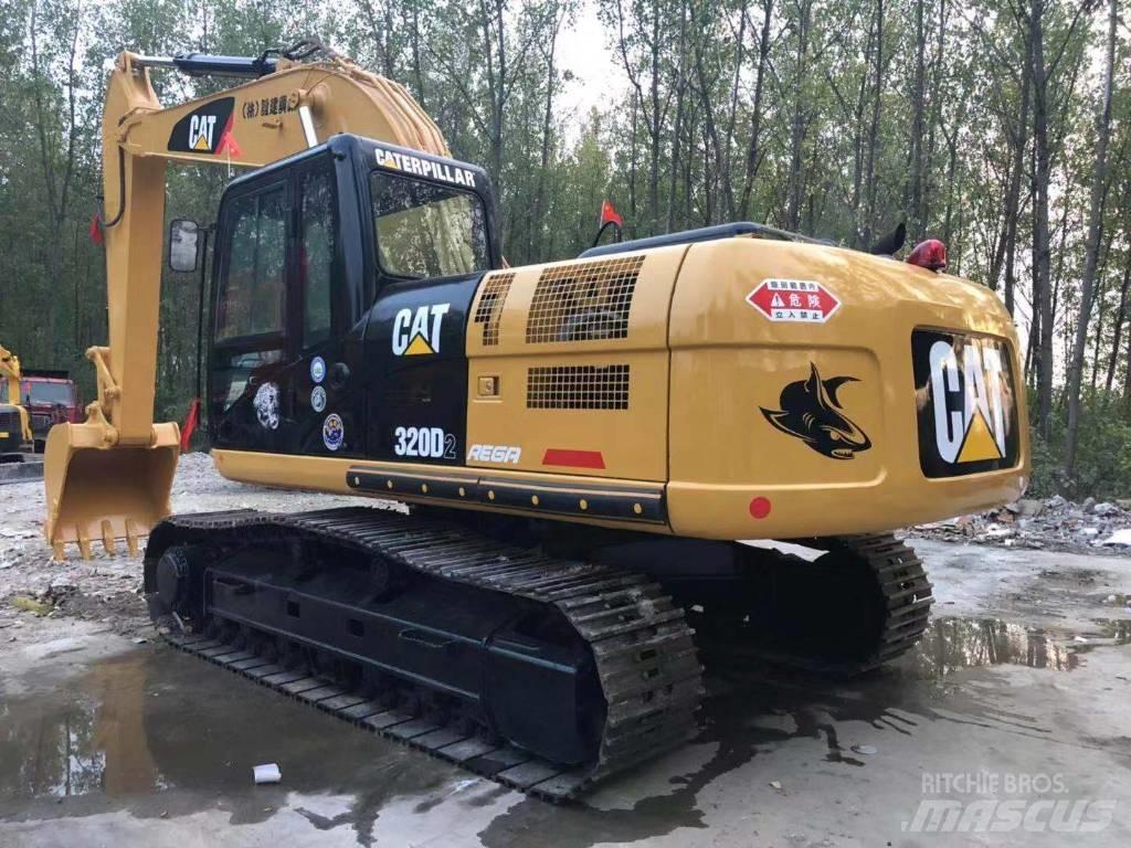 CAT 320D2 Vikšriniai ekskavatoriai