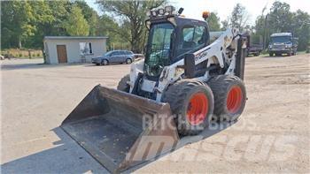 Bobcat S 650 Krautuvai su šoniniu pasukimu