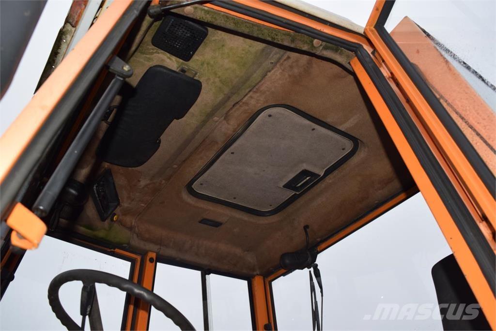 Fendt 380 GTA Traktoriai