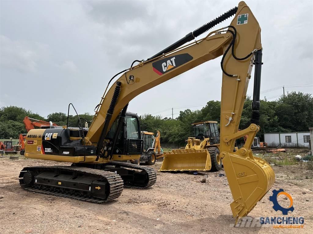 CAT 320D Vikšriniai ekskavatoriai