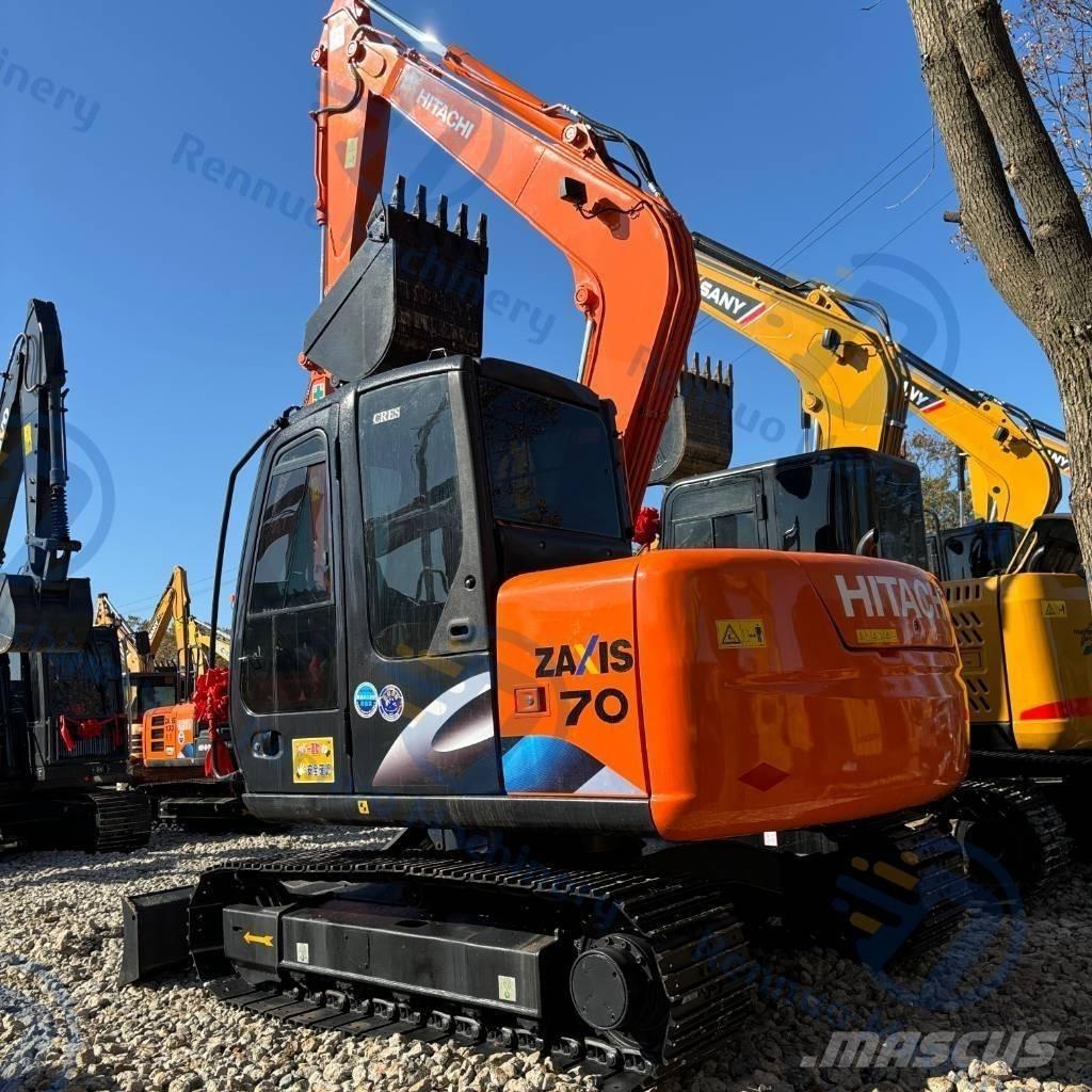 Hitachi ZX70 Mini ekskavatoriai < 7 t
