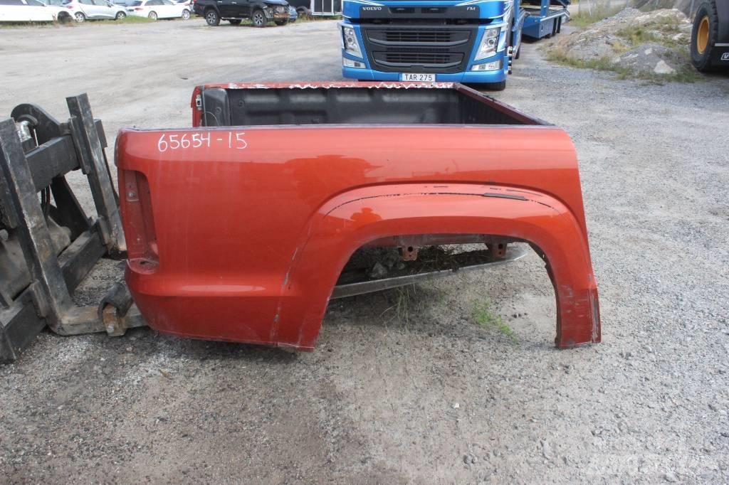 Volkswagen Amarok Pikapai / Bortiniai sunkvežimiai