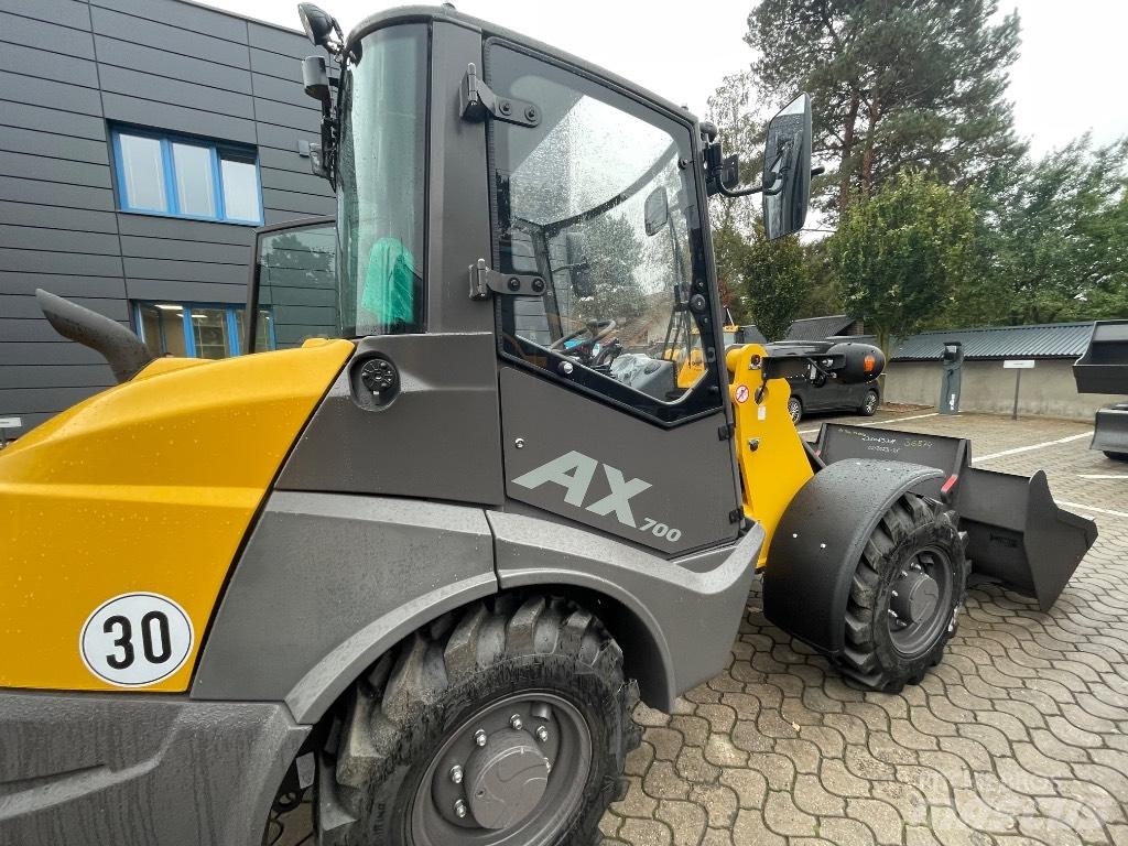 Mecalac AX700 Naudoti ratiniai krautuvai